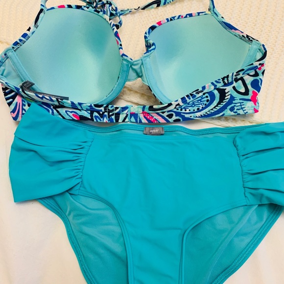 Bikini Set - Picture 3 of 3